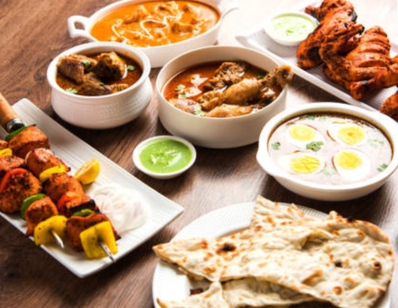 Exploring Authentic Kashmiri Cuisine: A Food Lover’s Guide