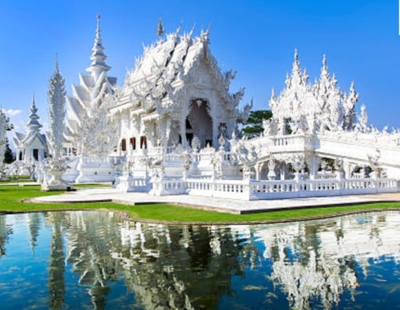 Top 10 Most Beautiful Temples to Visit in Thailand
